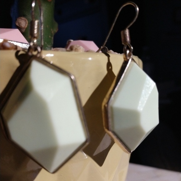 2 Pair Of Custom Earrings - Picture 5 of 6